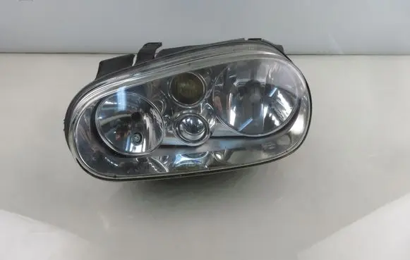 Volkswagen Golf IV Headlight/headlamp