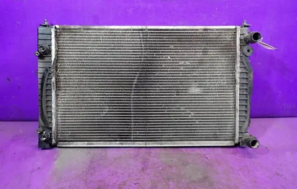 Audi A6 S6 C5 4B Coolant radiator 