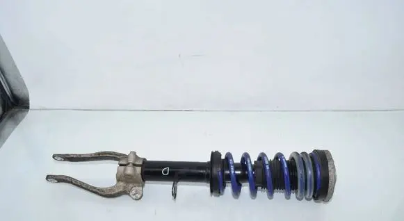 BMW 5 G30 G31 G38 Front shock absorber with coil spring 6875622 31316875622 6866258