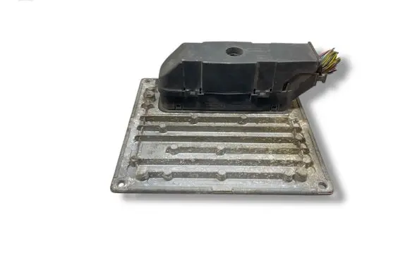 Ford Fiesta Engine control unit/module 4S6112A650EA