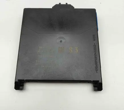 Toyota Yaris XP210 Central body control module 892210DA80
