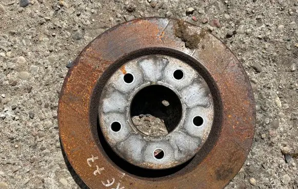 Nissan Juke I F15 Front brake disc