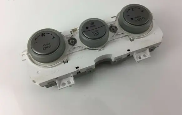 Mazda 6 Climate control unit QG29 Z1716