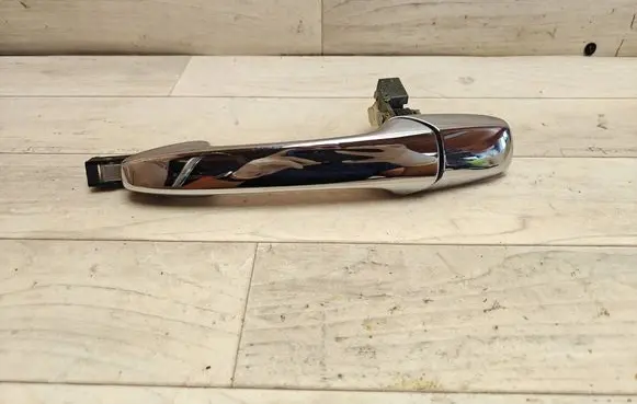 Mazda CX-7 Rear door exterior handle
