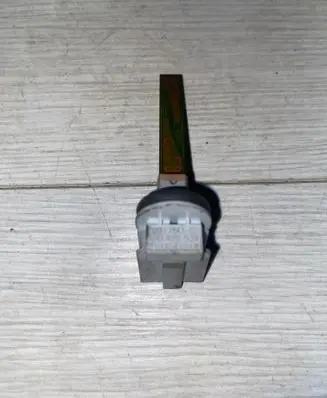 Audi A4 S4 B6 8E 8H Interior temperature sensor 4b0820539