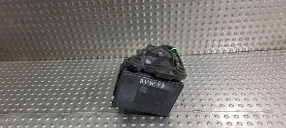Volkswagen Golf VII ABS Pump 5Q0614517C 5Q0907379D