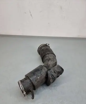 Porsche Cayenne (92A) Air intake hose/pipe 7p0129684b
