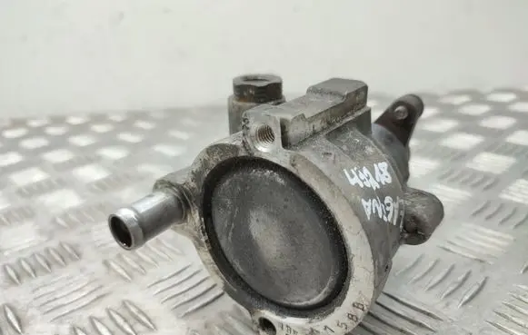 Renault Laguna III Power steering pump