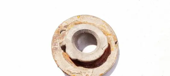 Skoda Octavia Mk2 (1Z) Front coil spring rubber mount 1k0512297c