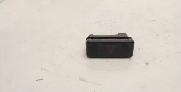 BMW 5 E39 Hazard light switch 8350947