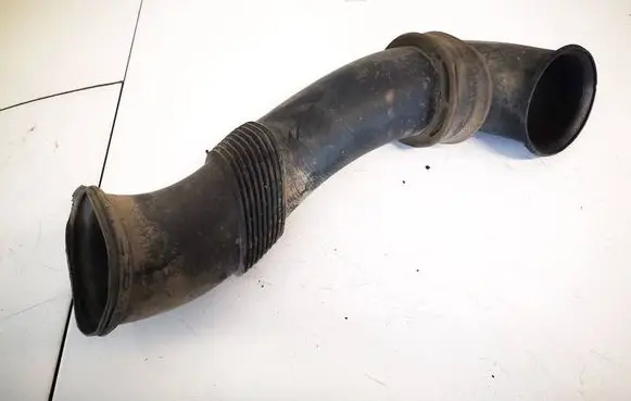 Audi Q7 4L Air intake hose/pipe 7l6129752b