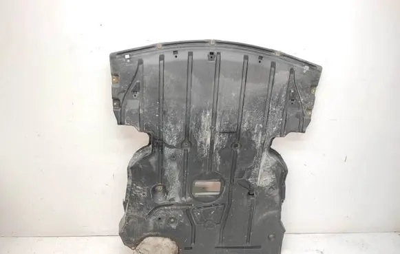 BMW 3 E90 E91 Engine splash shield/under tray