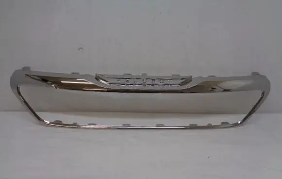 Peugeot 308 Front bumper upper radiator grill 1610763880