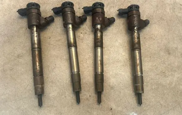 Opel Zafira C Fuel injectors set 55488616 0445110713