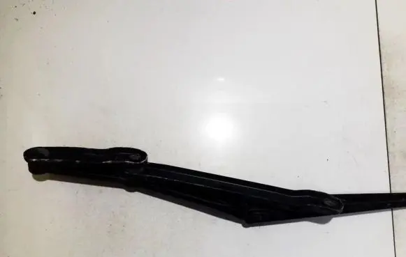 Nissan Almera Tino Front wiper blade arm 8445 4453