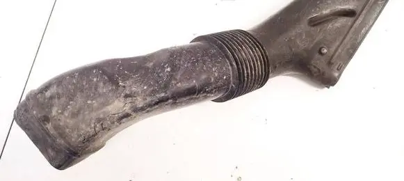 Volvo V70 Air intake hose/pipe 8638624