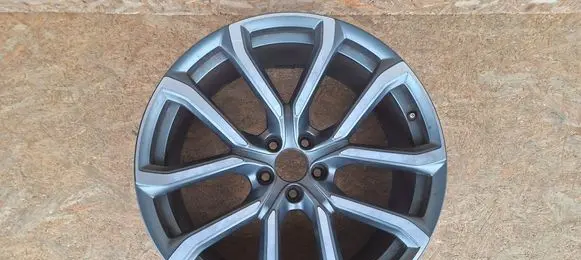 Volvo XC90 R20 alloy rim 31381202 C08369