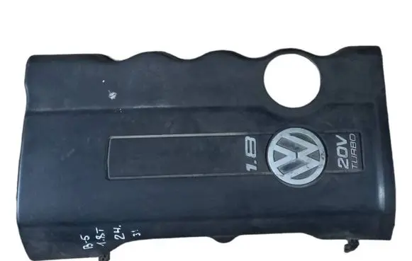 Volkswagen PASSAT B5 Engine cover (trim) 058103724G