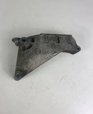 Volkswagen Transporter - Caravelle T5 Engine mounting bracket 03L199207B