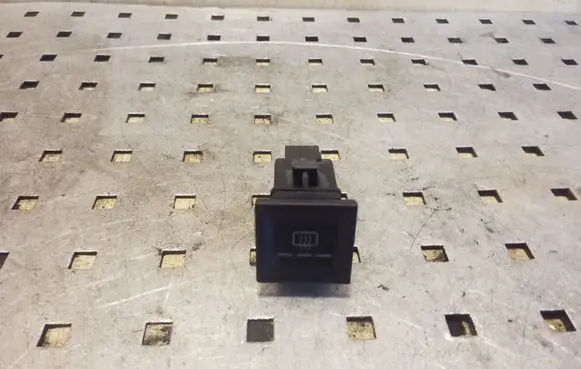 Windscreen/window heater switch