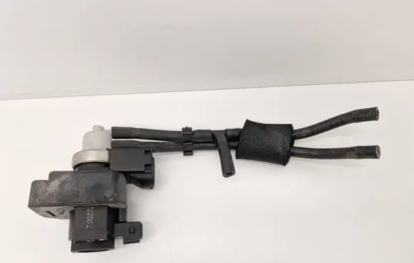 KIA Sportage Turbo solenoid valve 394502A600