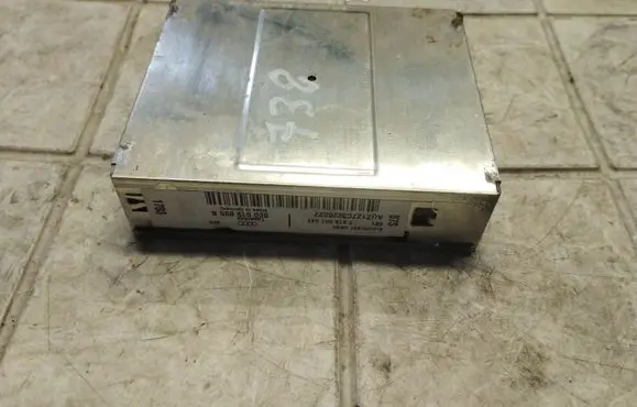 Audi A4 S4 B6 8E 8H GPS navigation control unit/module 8E0919895B 7612001047 AUZ1Z7C3226227