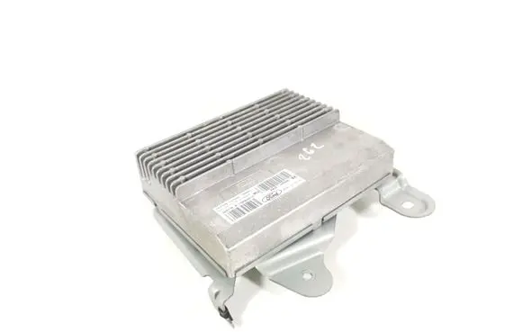 Ford Mustang VI Sound amplifier HR3Z-18B849-AA FR3T-18T806-BL