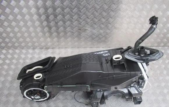 Mercedes-Benz E W213 Heater blower radiator 