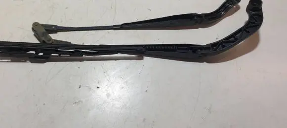 Dacia Spring Front wiper blade arm 288817731R