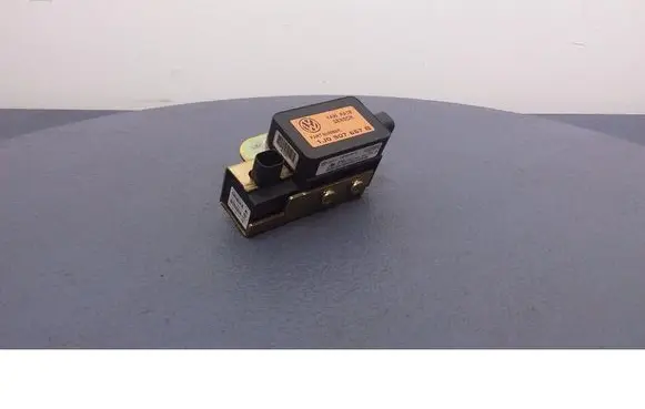 Volkswagen Golf IV ESP acceleration yaw rate sensor 1J0907657B