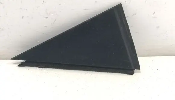 Hyundai i30 Rear door glass trim molding 83840A5000