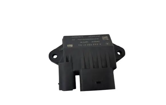 Mercedes-Benz R W251 Glow plug pre-heat relay A6429002700 12110004731 0522140209