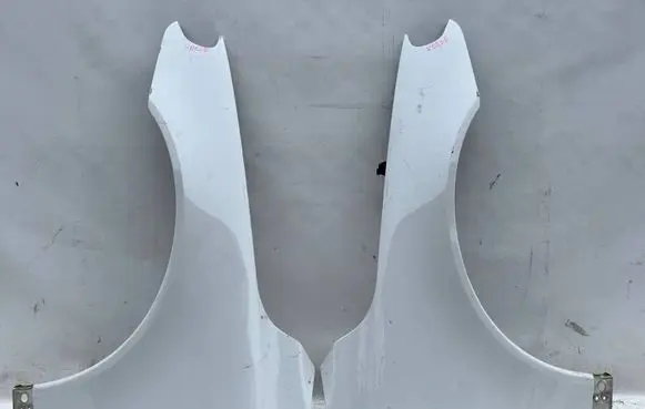Volvo V70 Fender