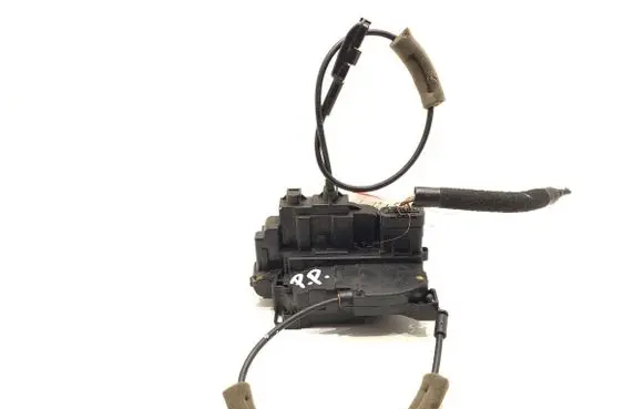 Renault Master III Front door lock 805020009R