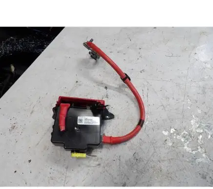 Renault Captur II Battery relay fuse 285A86928R 03012011