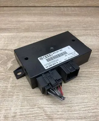 Audi A3 S3 8P Tow bar trailer control unit/module 8P0907383