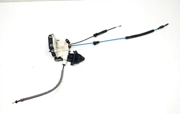 Mercedes-Benz GLK (X204) Rear door lock A2047301435