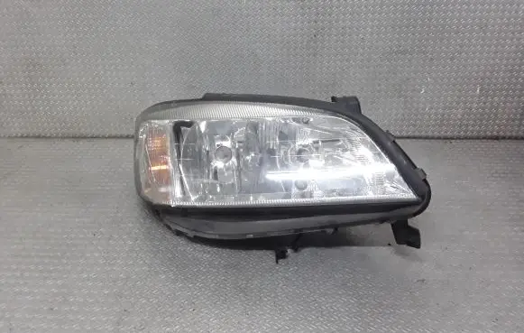 Opel Zafira A Headlight/headlamp