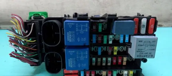 Renault Scenic III - Grand scenic III Fuse box set