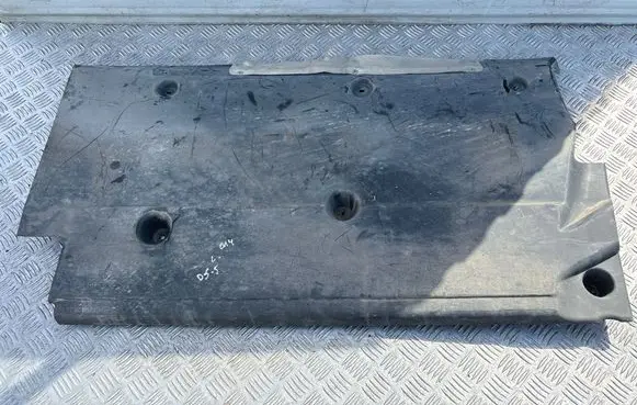 Citroen DS5 Side bottom protection 9675307580