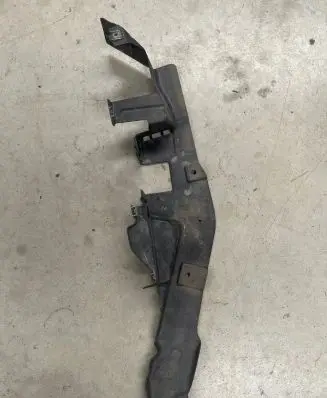 BMW X5 E70 Front bumper mounting bracket 10834110 7160289