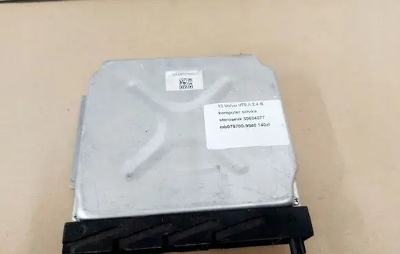 Volvo V70 Engine control unit/module ECU