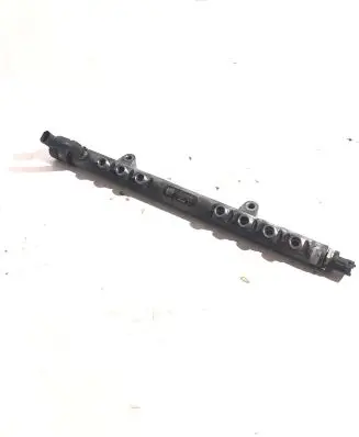 Volvo XC60 Fuel main line pipe 30777759 106097L5 0445215025