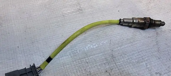 Opel Corsa F Lambda probe sensor 9830441180