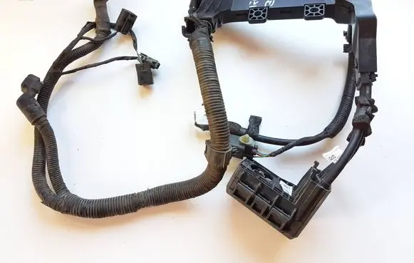 KIA Sportage Positive cable (battery) 91850F1021