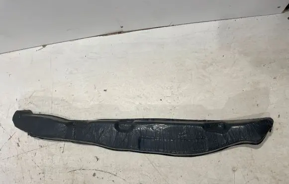 Hyundai Santa Fe Fender foam support/seal 84126S1000