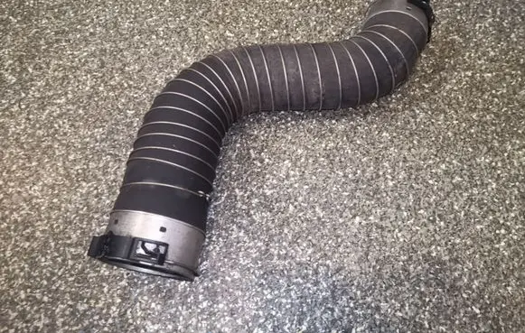 BMW 4 F36 Gran coupe Intercooler hose/pipe