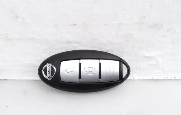 Nissan Juke II F16 Ignition key/card S180144500