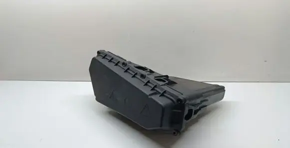 BMW 3 F30 F35 F31 Fuse box cover 8509914 12908509914 8509913