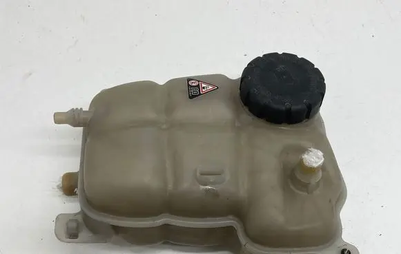 Mercedes-Benz A W177 Coolant expansion tank/reservoir A2475000049